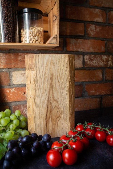 Deska do krojenia i serwowania RUSTIC dębowa 30 cm Deska do krojenia i serwowania RUSTIC dębowa 30 cm